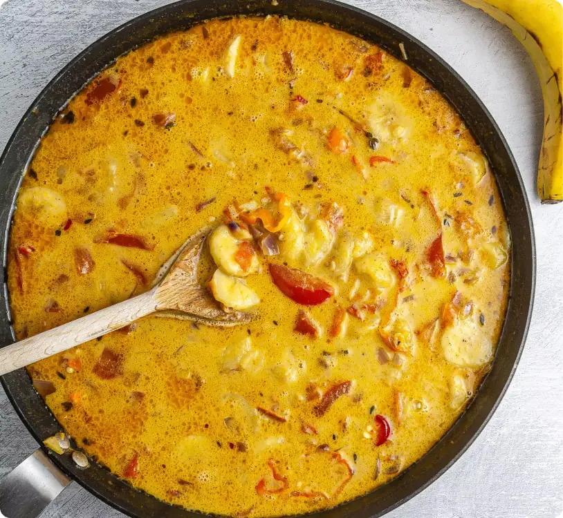 PRAWNS AND BANANA CURRY 30 Vg Blog Img Step 3 Opt