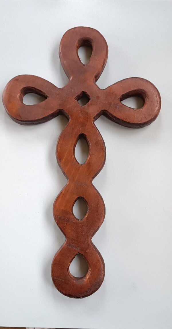 Cruz Tallada En Madera De Pino